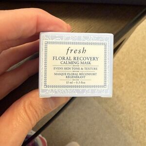 Fresh Floral Recovery Calming Mask